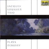 PLAYS DEBUSSY