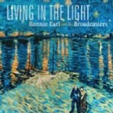 LIVING IN THE LIGHT(DIGIPACK)
